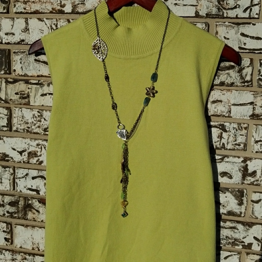 Necklace - Picture 7 of 8